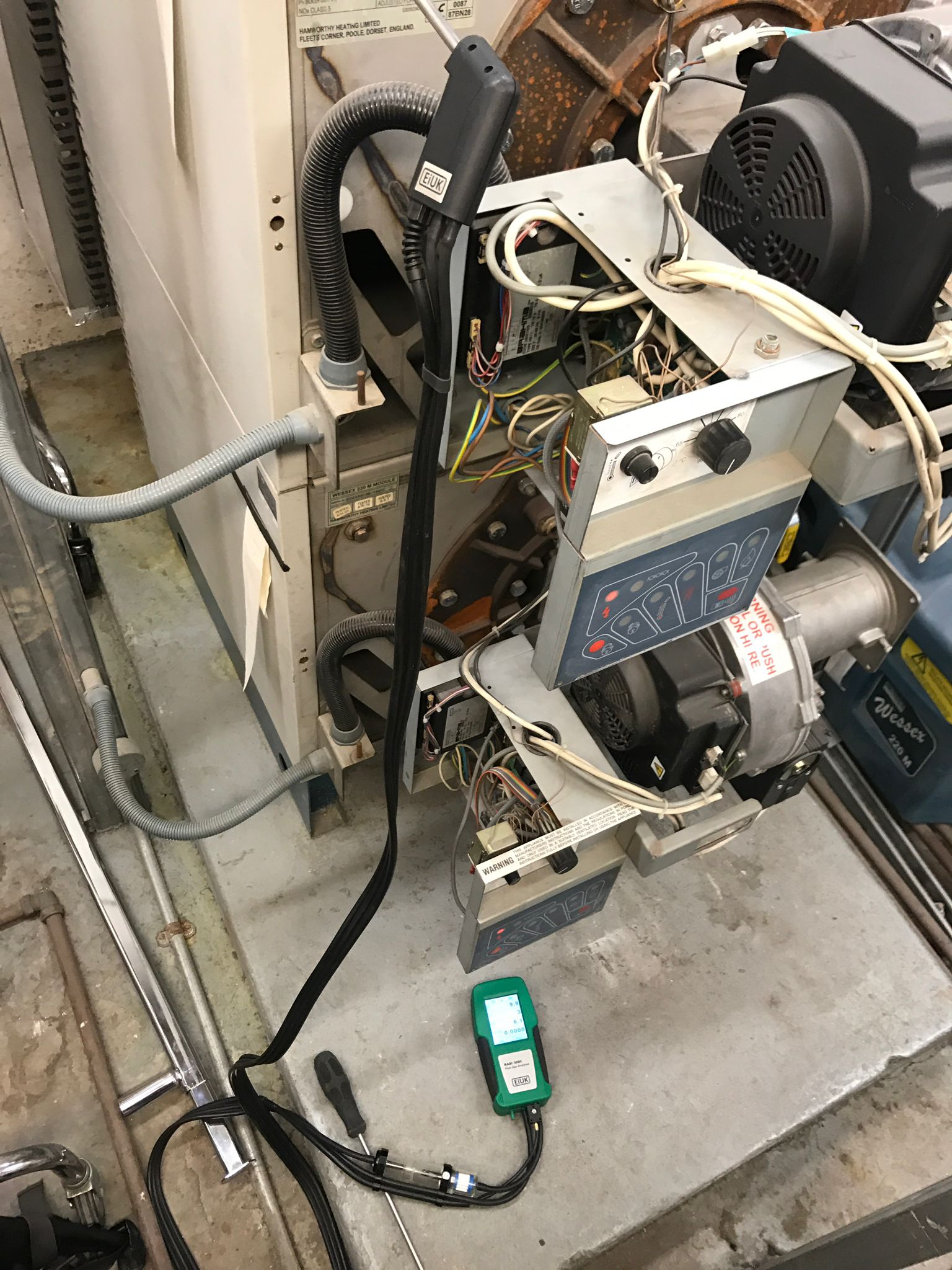 gas safe registered engineer near me East Sheen, SW14